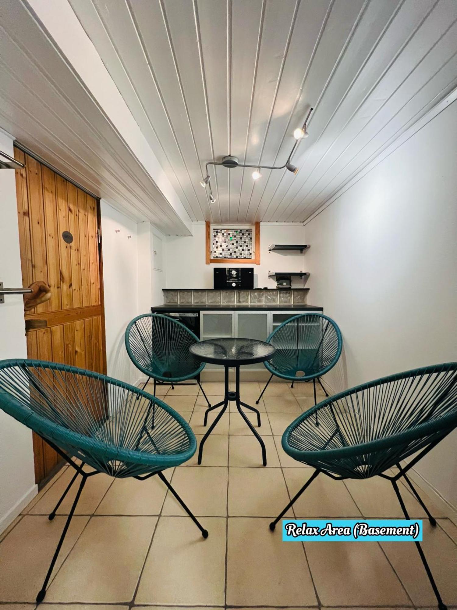 Kiruna Accommodation Vintergatan 5B, Villa For 10 Person المظهر الخارجي الصورة